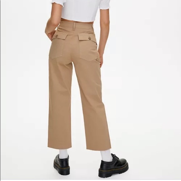 Aritzia Sunday Best Genevieve Wide Leg Cropped Pants Brown Size 10 Utility - Picture 2 of 15
